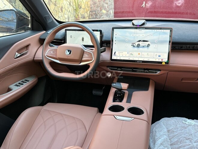 Changan  2025, 4,000 km - 1.5 l - Bakı