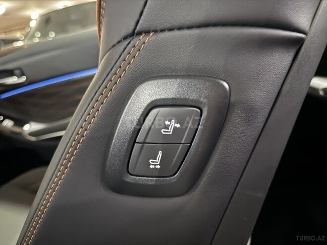 Toyota Avalon-25