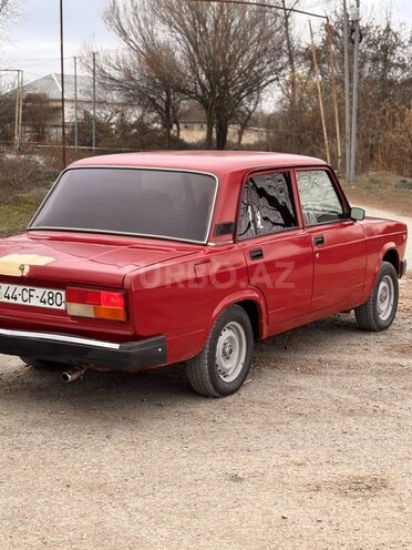 LADA (VAZ) 2107 2005, 50,000 km - 1.7 l - Salyan