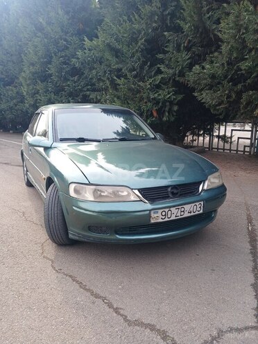 Opel Vectra 1999, 320,000 km - 2.0 l - Qazax