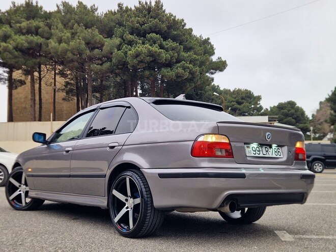 BMW 525-17