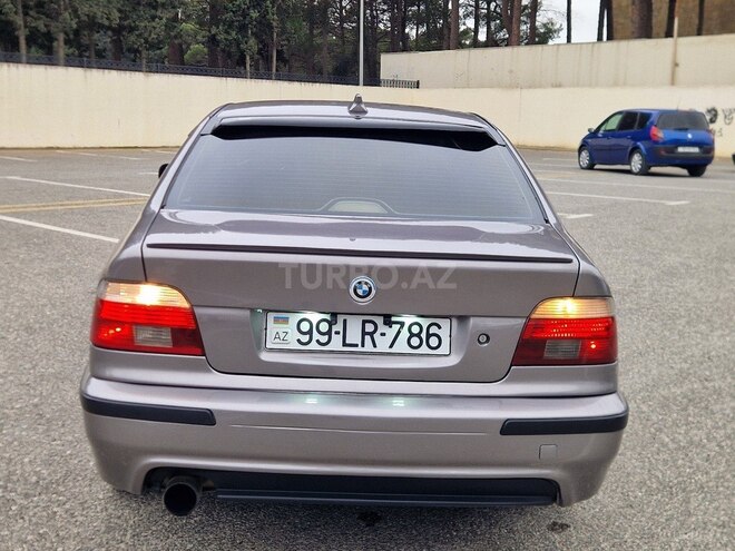 BMW 525-13