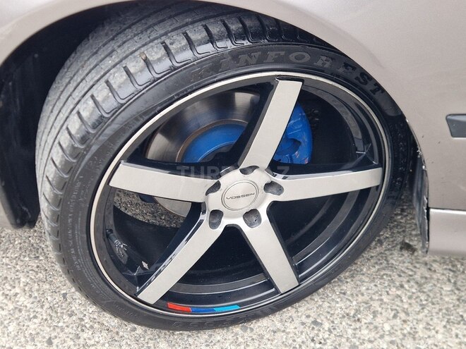 BMW 525-21