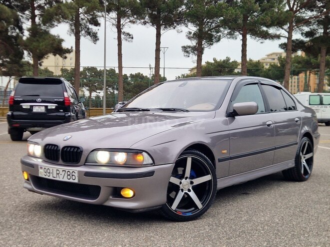 BMW 525-7