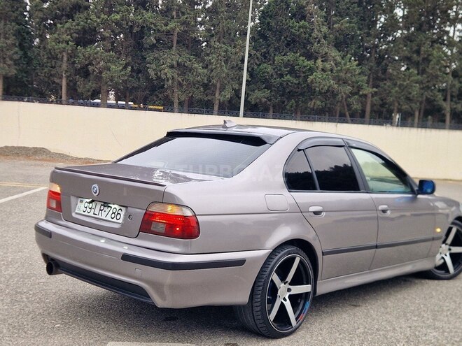 BMW 525-10