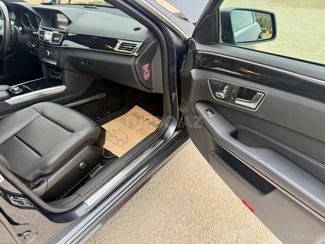 Mercedes E 200-12