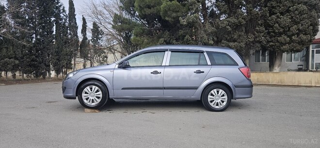 Opel Astra 2004, 250,000 km - 1.4 l - Sumqayıt