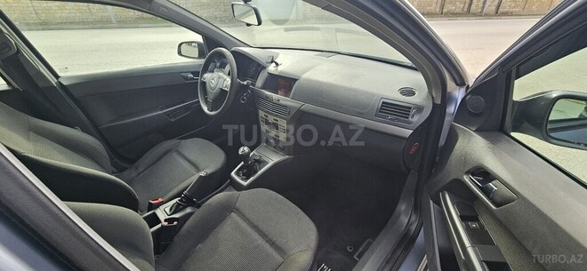 Opel Astra 2004, 250,000 km - 1.4 l - Sumqayıt