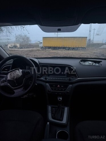 Hyundai Elantra 2019, 107,236 km - 2.0 l - Ağstafa