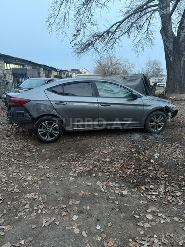Hyundai Elantra 2019, 107,236 km - 2.0 l - Ağstafa