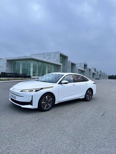 Changan Qiyuan A05 2024, 18,500 km - 1.5 л - Bakı