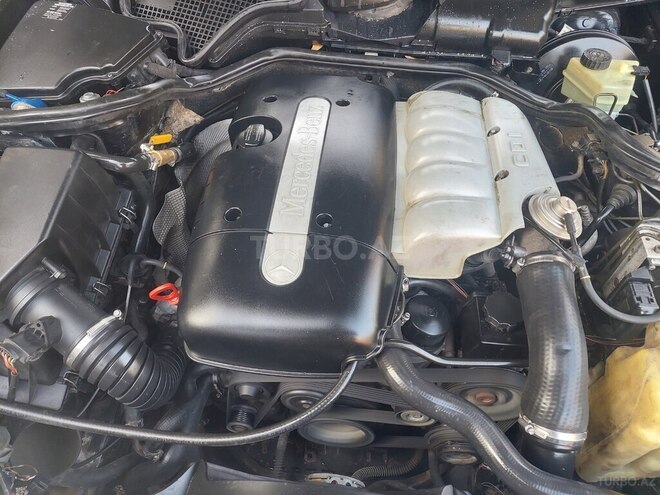Mercedes E 220 1998, 260,000 km - 2.2 l - Bakı