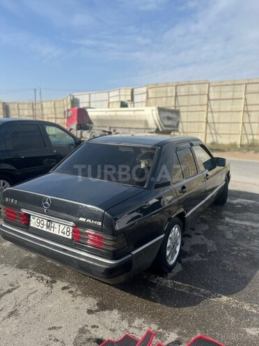 Mercedes 190-5