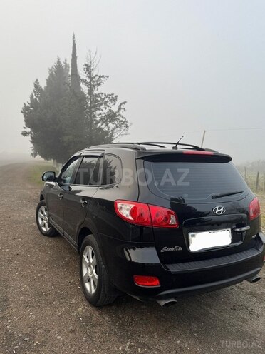 Hyundai Santa Fe-4