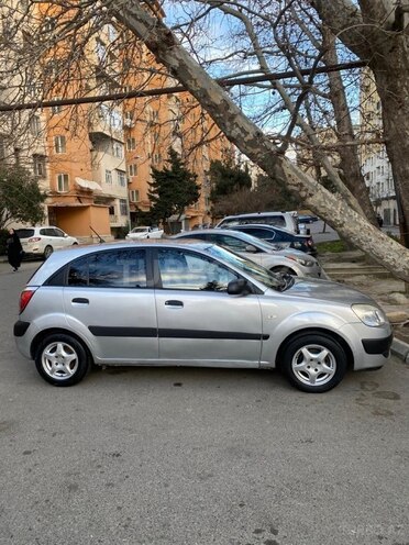 Kia Rio 2007, 320,000 km - 1.4 l - Bakı