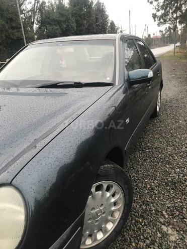 Mercedes E 200 1999, 386,940 km - 2.0 l - Lənkəran