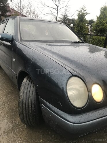 Mercedes E 200 1999, 386,940 km - 2.0 l - Lənkəran