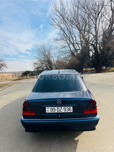 Mercedes C 180 1997, 300,000 km - 1.8 l - Tovuz
