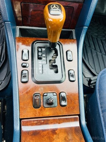 Mercedes C 180 1997, 300,000 km - 1.8 l - Tovuz