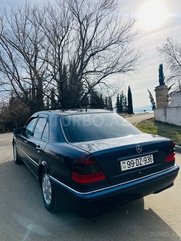 Mercedes C 180 1997, 300,000 km - 1.8 l - Tovuz