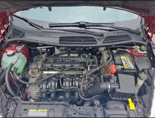 Ford Fiesta 2010, 280,000 km - 1.6 л - Bakı