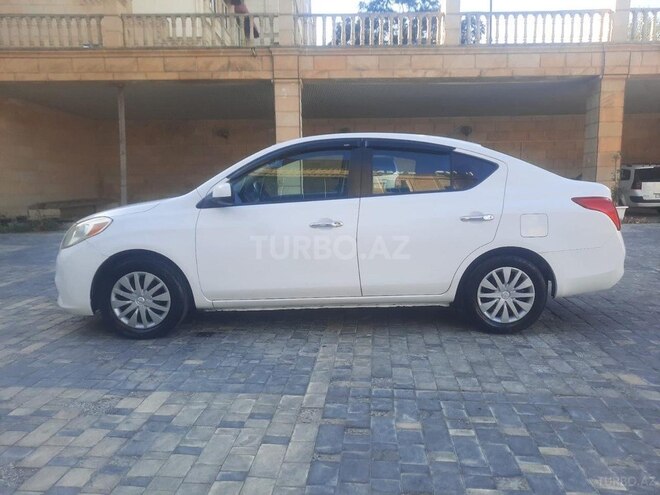 Nissan Sunny 2011, 228,000 km - 1.5 l - Bakı