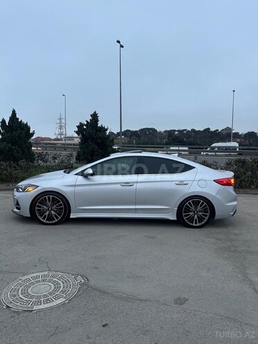 Hyundai Elantra 2017, 88,000 km - 1.6 л - Bakı