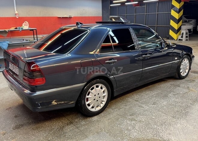Mercedes C 240 1999, 326,800 km - 2.4 л - Bakı