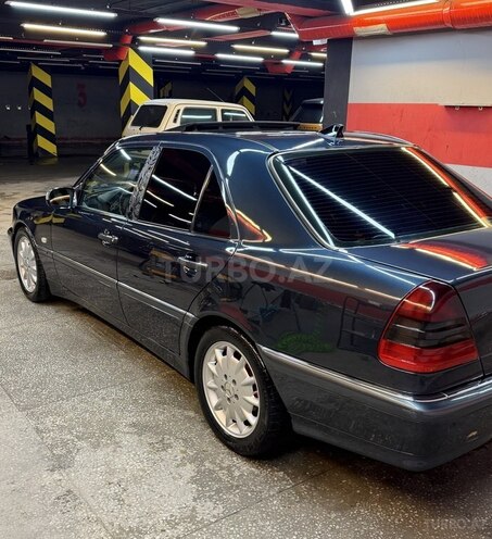 Mercedes C 240 1999, 326,800 km - 2.4 л - Bakı