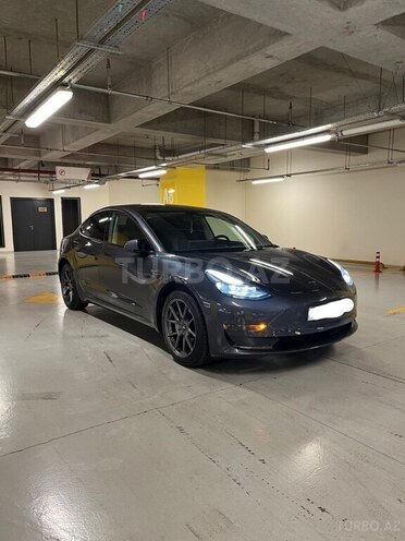 Tesla Model 3 2023, 27,543 km - 0.0 l - Gəncə