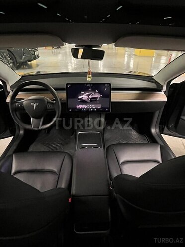 Tesla Model 3 2023, 27,543 km - 0.0 l - Gəncə
