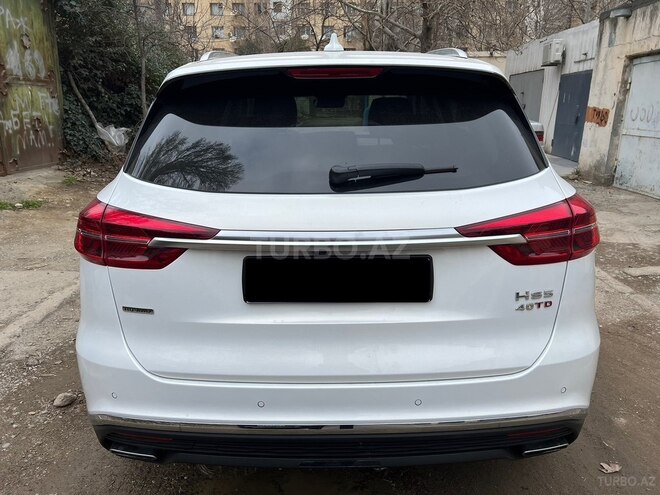 Hongqi HS5-4