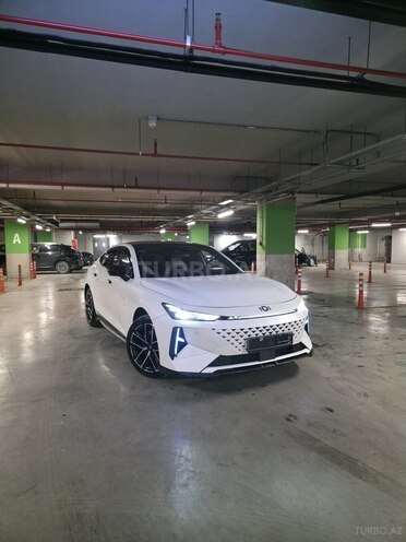 Changan Qiyuan A06 2023, 33,500 km - 1.5 л - Bakı