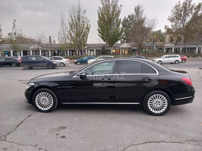 Mercedes C 220 d 2015, 148,563 km - 2.1 l - Bakı