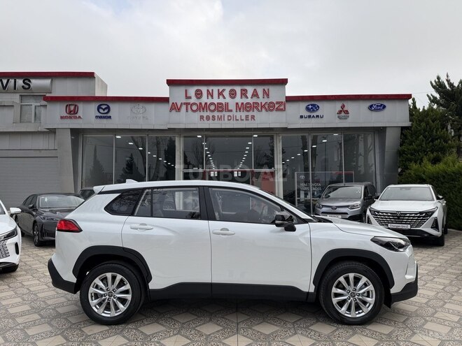 Toyota Corolla Cross-6