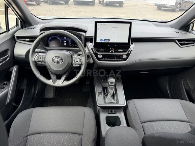 Toyota Corolla Cross-12
