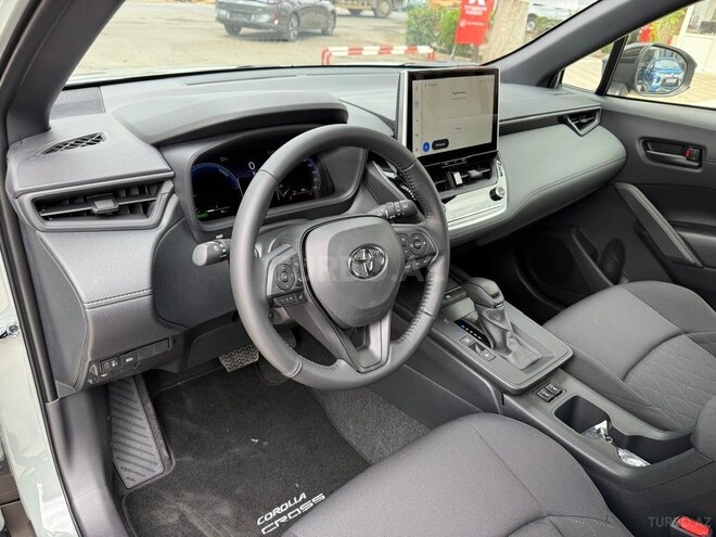 Toyota Corolla Cross-9