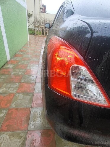 Nissan Sunny 2012, 240,000 km - 1.5 l - Bakı