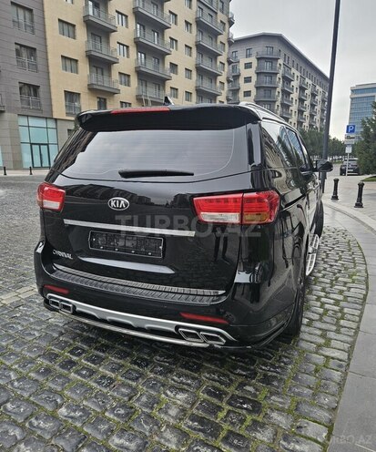 Kia Carnival 2017, 226,000 km - 2.2 l - Bakı