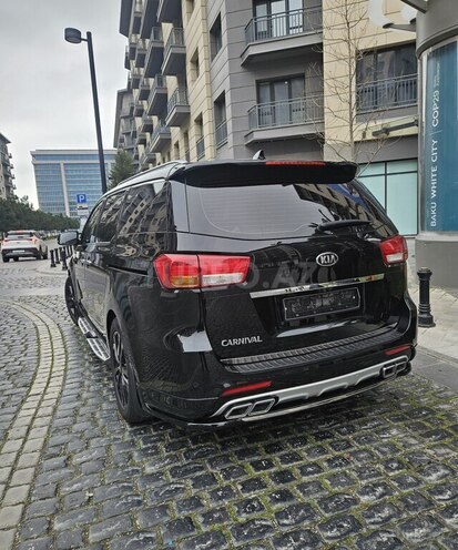 Kia Carnival 2017, 226,000 km - 2.2 l - Bakı
