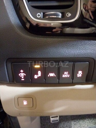 Kia Carnival 2017, 226,000 km - 2.2 l - Bakı