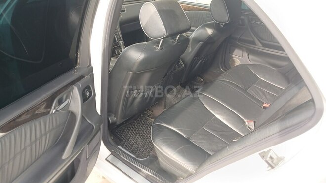 Mercedes E 320 2000, 303,467 km - 3.2 l - Ağcabədi