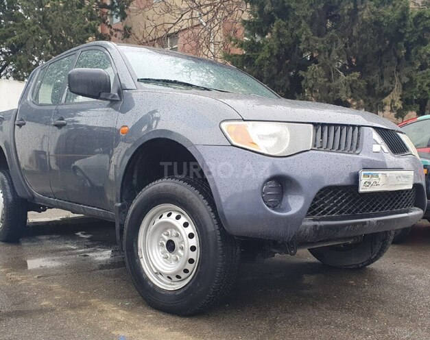 Mitsubishi L200 2007, 495,300 km - 2.5 l - Bakı