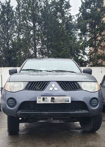 Mitsubishi L200 2007, 495,300 km - 2.5 l - Bakı