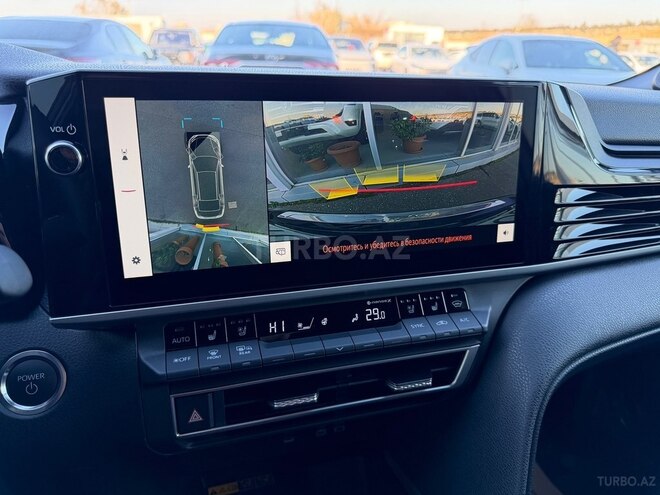 Toyota Camry-18