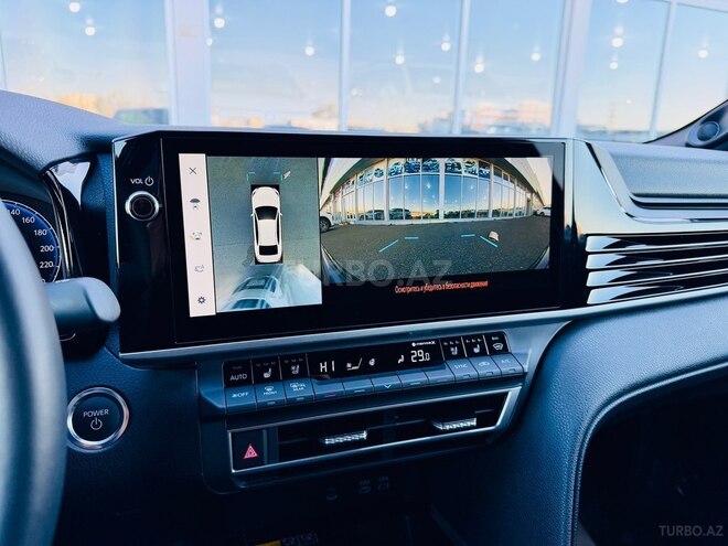 Toyota Camry-14