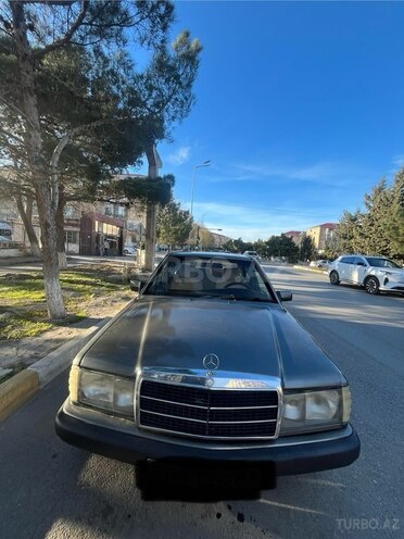 Mercedes 190 1990, 260,000 km - 2.0 l - Sumqayıt