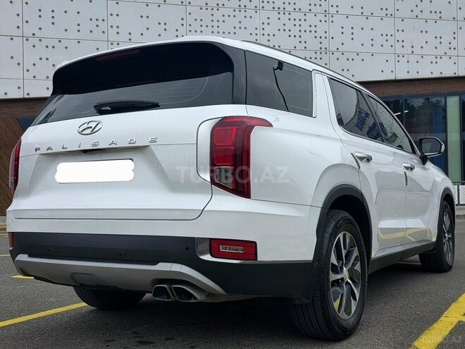 Hyundai Palisade-5