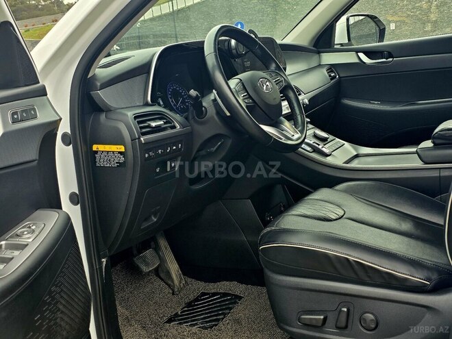 Hyundai Palisade-12