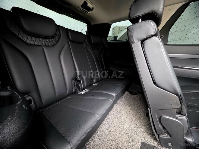 Hyundai Palisade-16